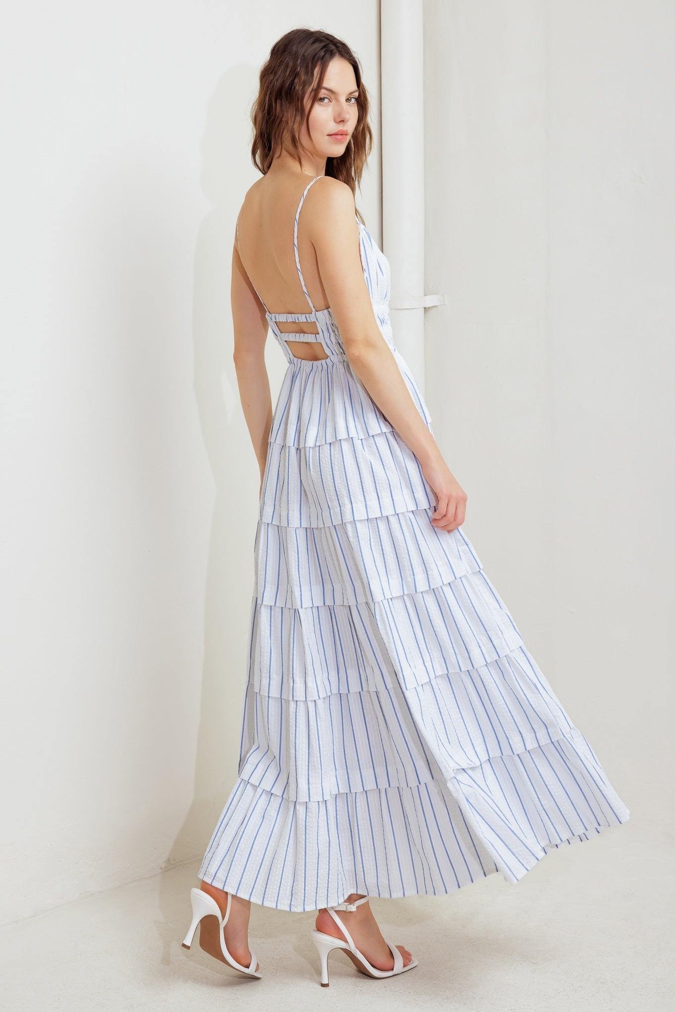 BREEZE NOTE WOVEN MIDI DRESS Flying Tomato